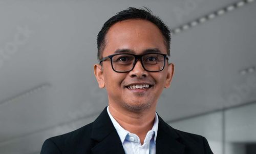 hendri bank danamon.jpg