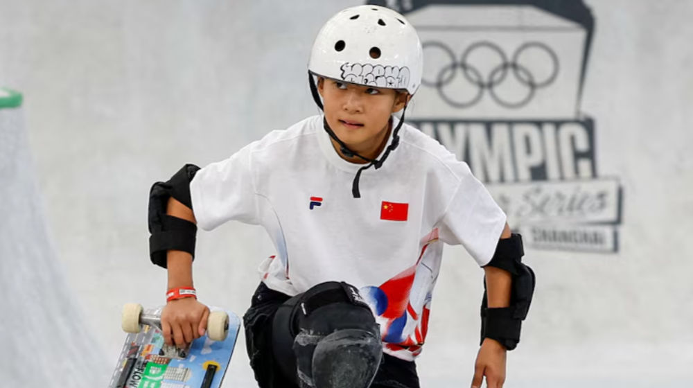 Atlet Termuda di Olimpiade Paris 2024, Zheng Haohao, seorang skateboarder dari China.