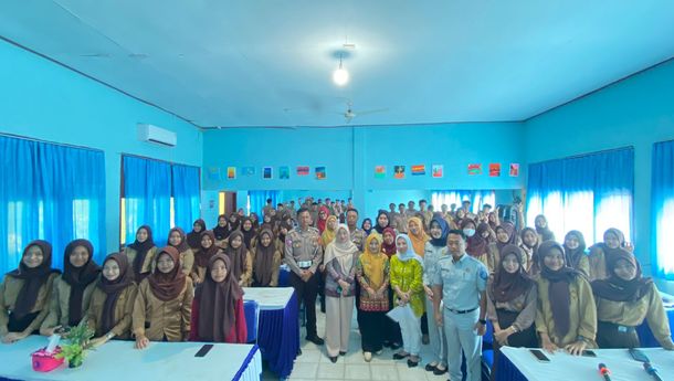 Jasa Raharja Berikan Edukasi Keselamatan Berlalu Lintas di SMA Negeri 3 Kotabumi