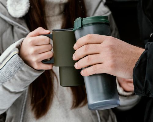 Inilah yang Akan Terjadi Jika Anda Tidak Sering Mencuci Botol Air atau Tumbler