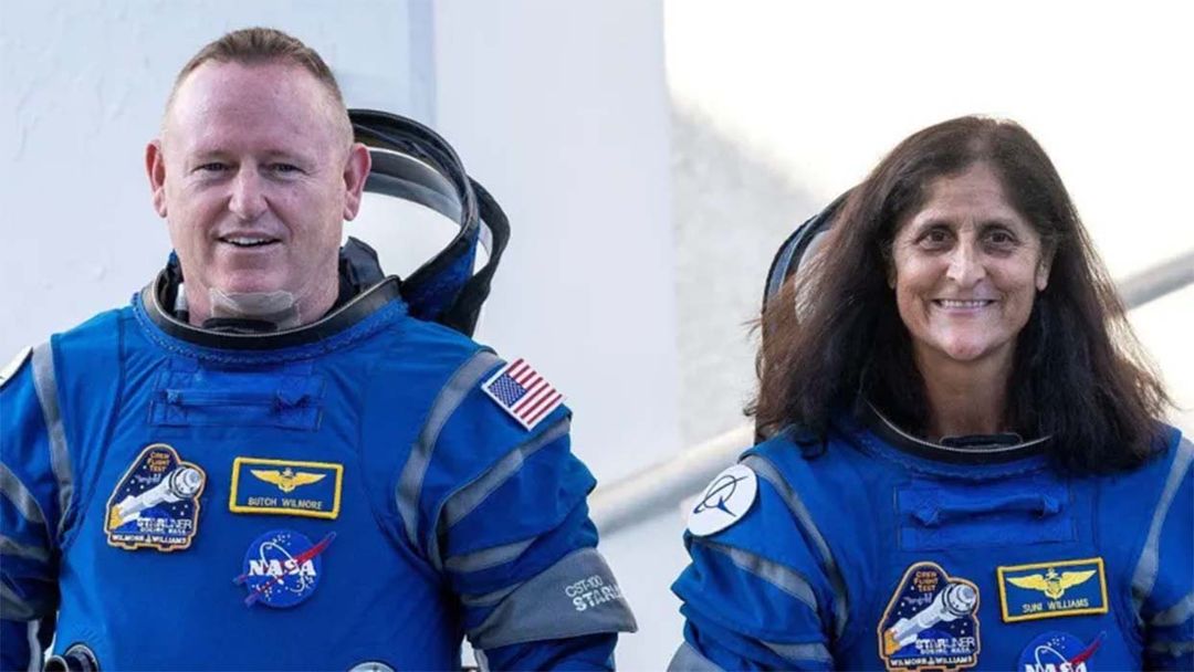 Barry “Butch” Wilmore dan Sunita Williams.jpg