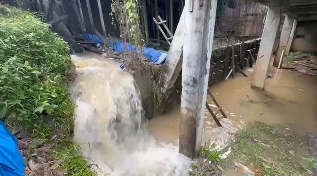 Pipa Distribusi Air di KM 5 Balikpapan Utara Bocor, PTMB Segera Lakukan Perbaikan