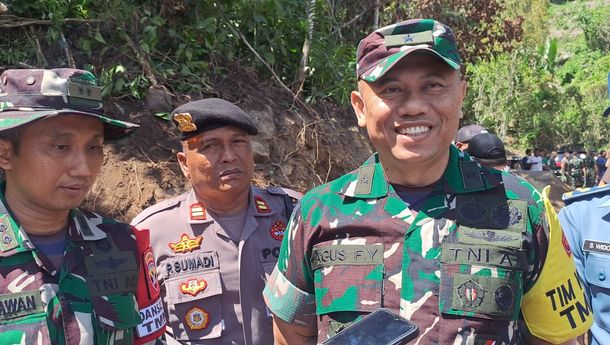 Tim Wasev Mabes TNI AD Tinjau Lokasi  Pelaksanaan Program TMMD ke-121 Desa Riit