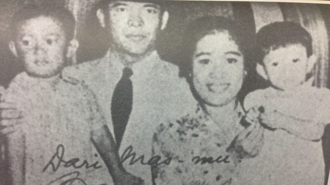 Sukarno, Fatmawati, Guntur Sukarnoputra dan Megawati Sukarnoputri.