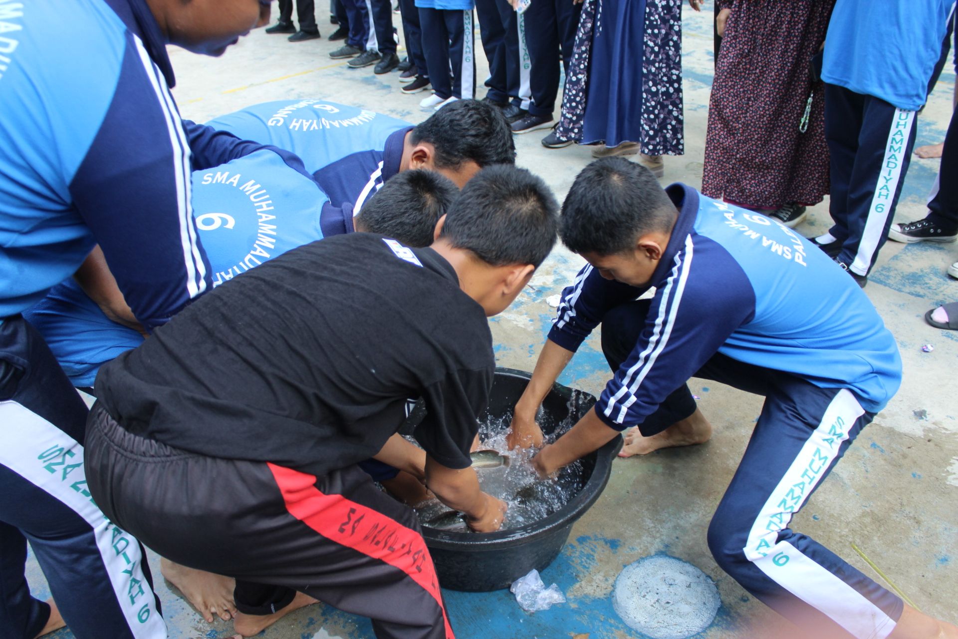 Cerita Perayaan Hut Ri Ke Siswa Sma Palembang Tangkap Lele Hingga Lomba Bakiak Wongkito Co