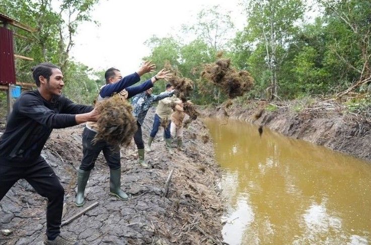 Program pembibitan yang menggabungkan empat komoditi perikanan dalam satu tambak ini diharapkan menjadi percontohan bagi pelaku usaha perikanan di wilayah Kaltim.