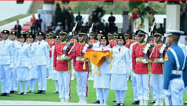 Para Pemuda Pengibar Bendera dala HUT RI ke-79 di Ibu Kota Nusantara