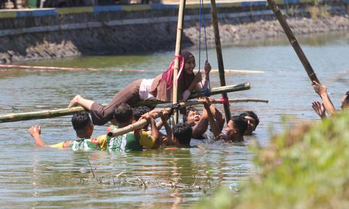 A-LOMBA 17 AN.jpeg