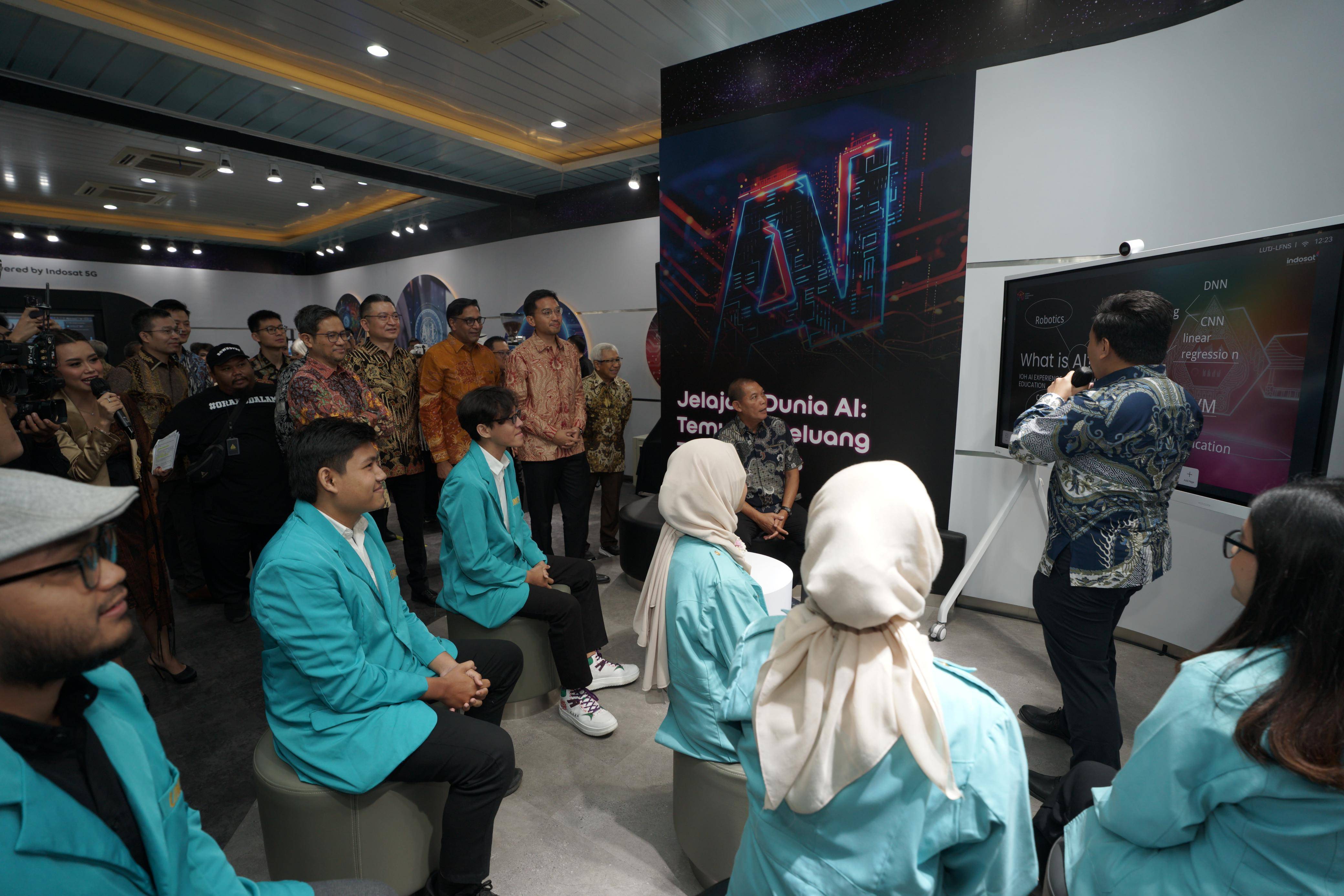 IOH Resmikan AI Experience Center Pertama di Indonesia 