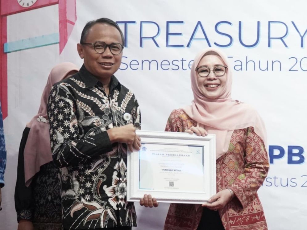 Treasury Sumsel Award 2024: UIN Palembang Raih Penghargaan Maturity Rating BLU, Simak Apresiasi Rektor