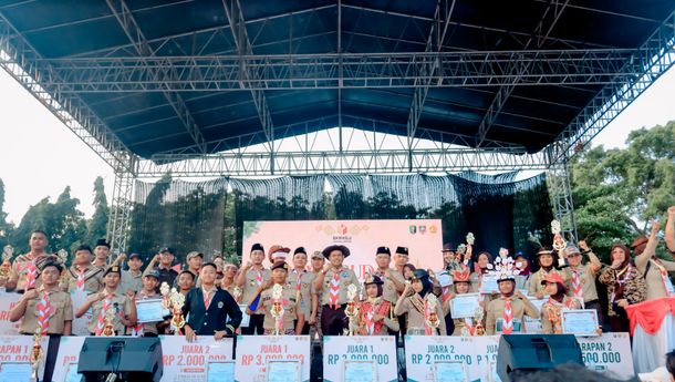 Tingkatkan Partisipasi Demokrasi, Bawaslu Lampung Gelar Pawai Budaya dan Lomba Gerak Jalan Pramuka