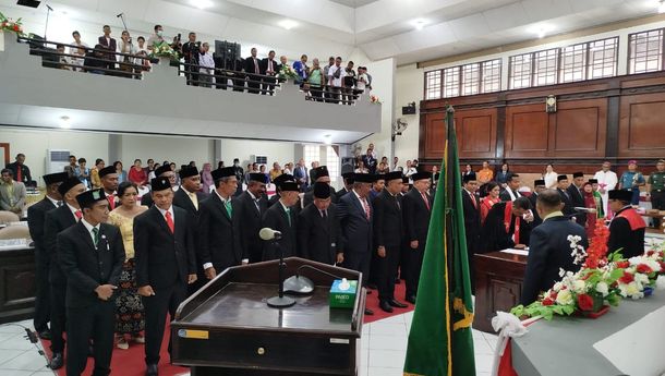 35 Anggota DPRD Sikka Terpilih Resmi Dilantik