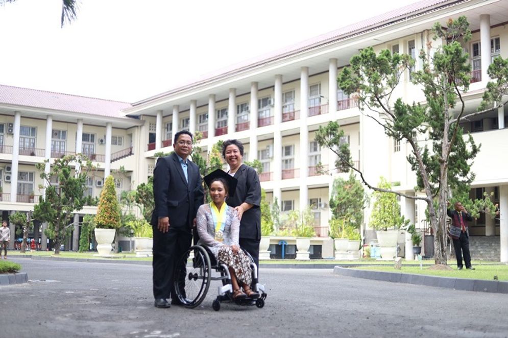 30082024-UGM Dinda atlet disabilitas.jpg