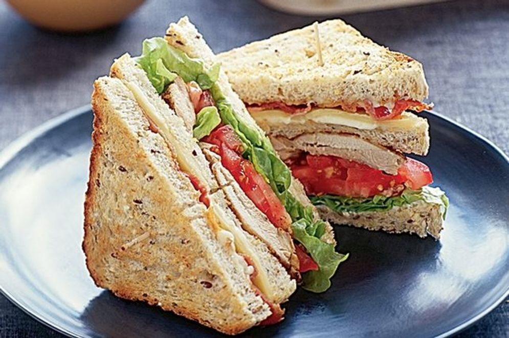 6 Tips Cerdas Mengelola Gaji Bulanan Bagi Generasi Sandwich