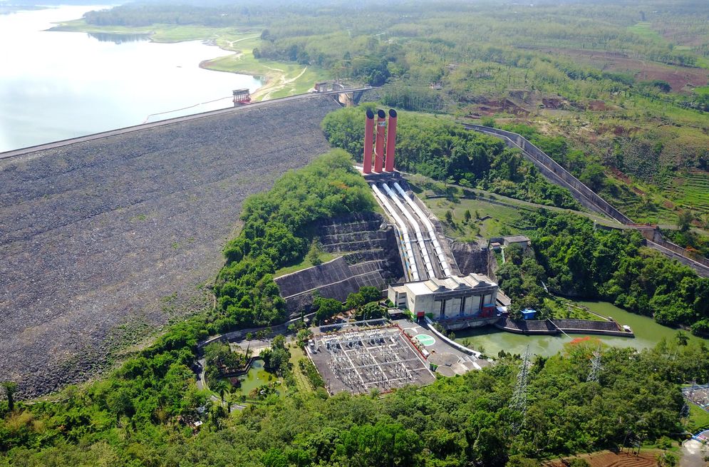 Nusantara Power  Optimalkan Produksi Energi Bersih dari Waduk Karangkates