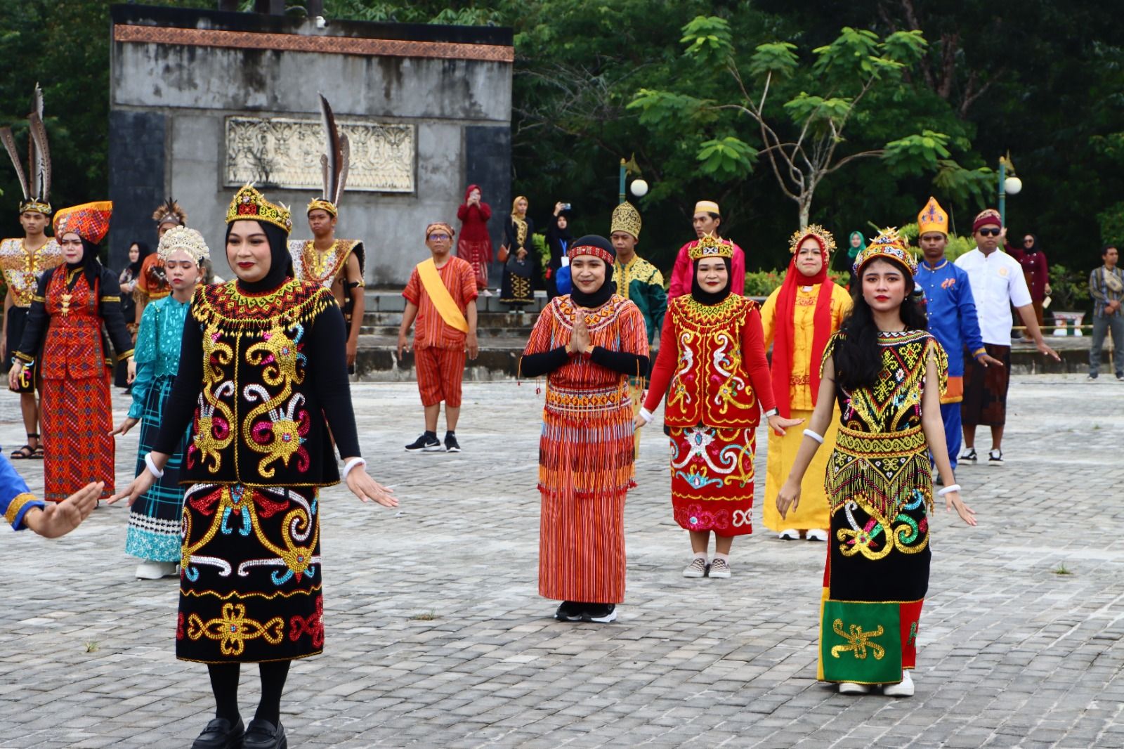 Festival Harmoni Budaya Nusantara 2024: Komitmen Pemerintah Pertahankan Budaya Lokal