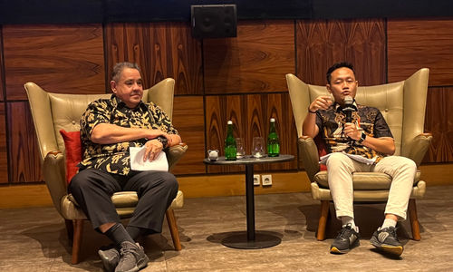 Ketua Umum Gabungan Pengusaha Rokok Putih Indonesia (GAPPRI) Henry Najoan dan Ahli Hukum Universitas Trisakti Ali Ridho dalam acara diskusi Ruang Rembuk di Jakarta, Senin, 9 September 2024.