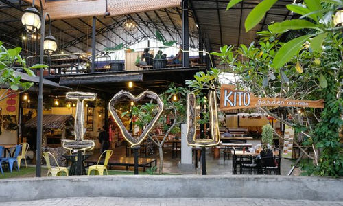 Kito Cafe & Resto Medan.