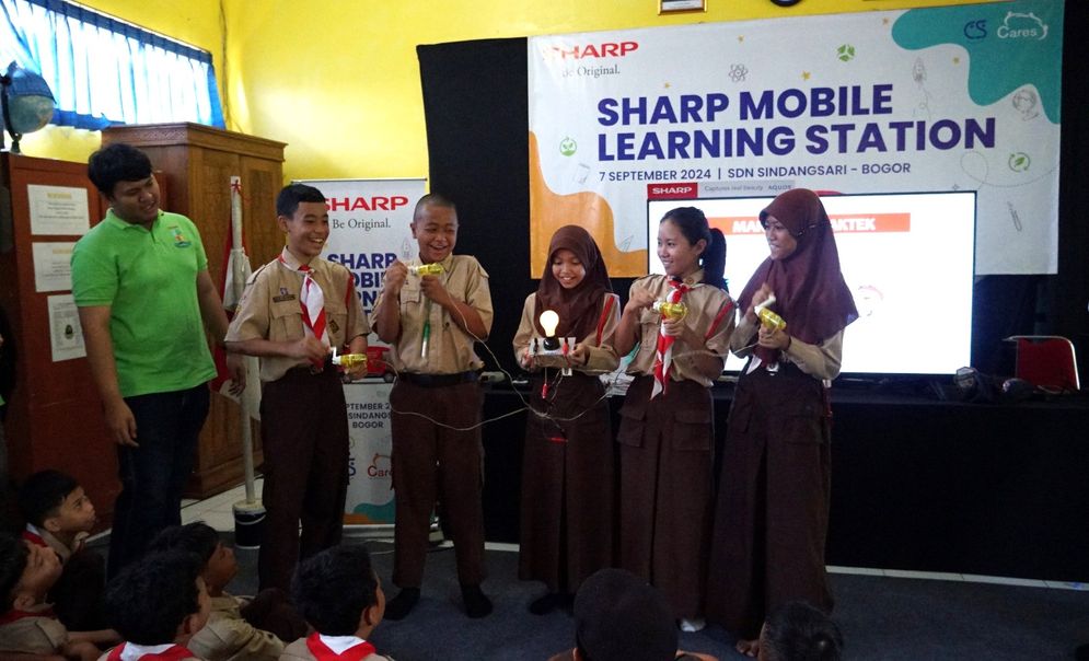 Sharp kembali Hadir, Tingkatkan Minat Literasi Siswa SD di Pelosok Negeri