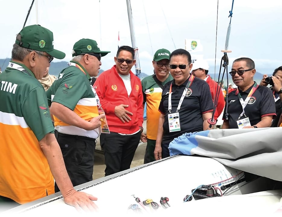 Isran Noor mengunjungi Kontingen Kaltim di PON Aceh-Sumut.