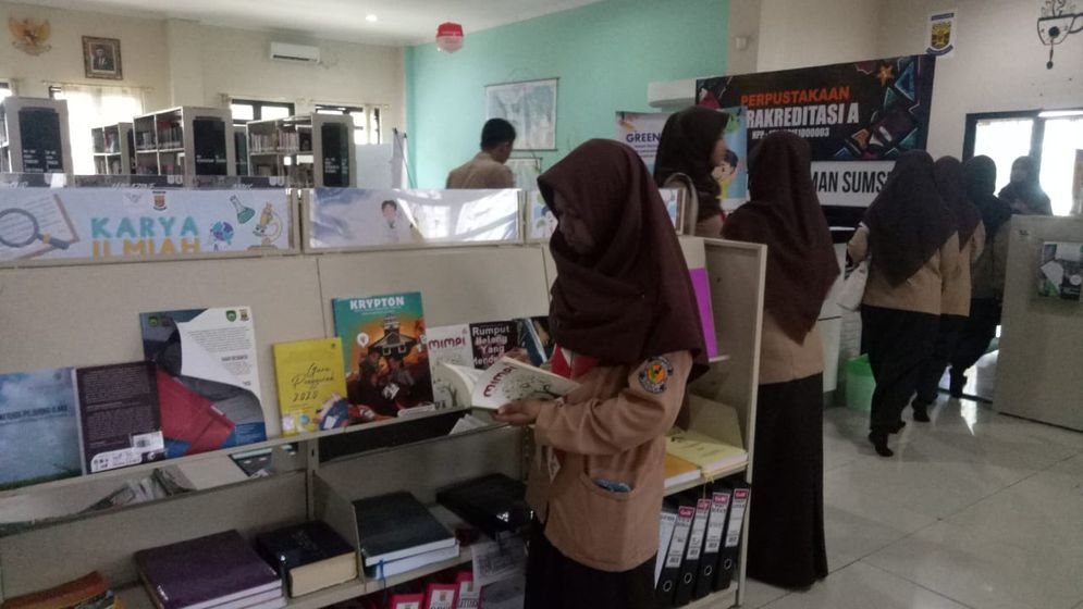 Yuk, Intip Nyamannya Perpustakaan SMAN Sumsel yang Terakreditasi A