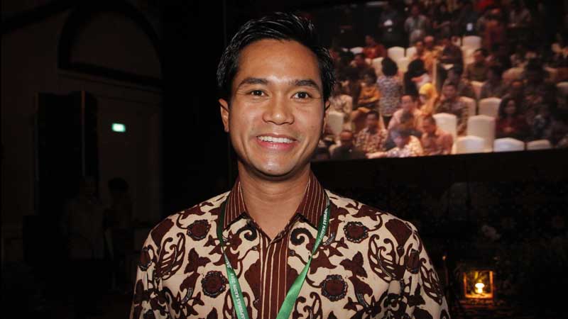 anindya bakrie.jpg