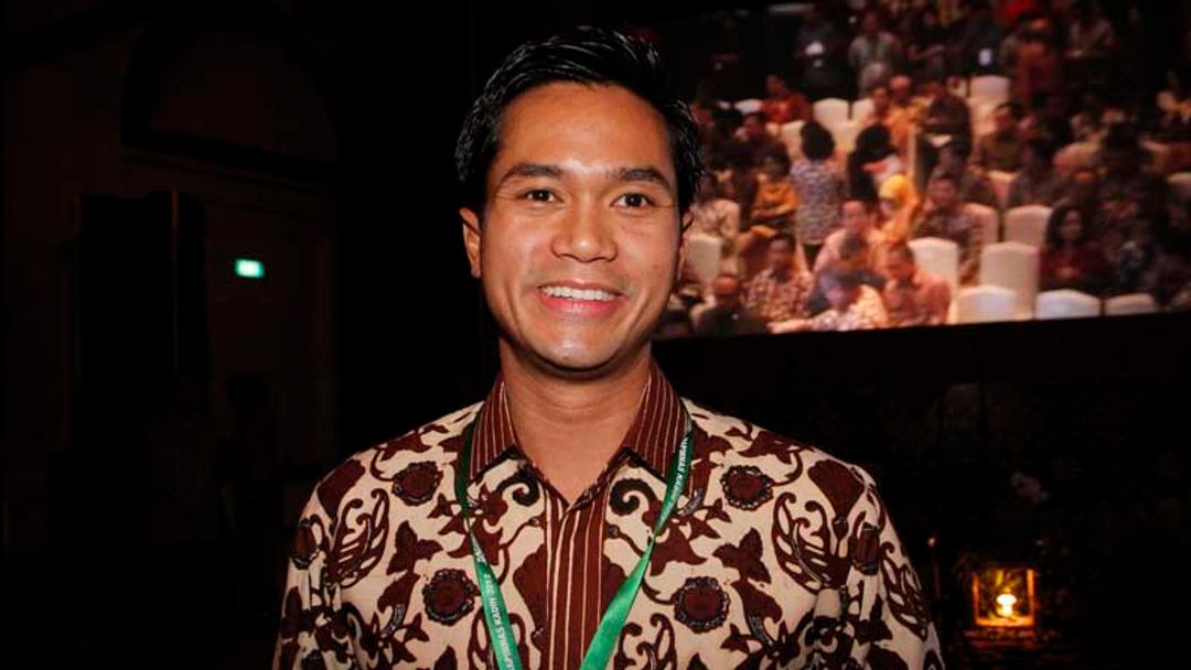 anindya bakrie.jpg