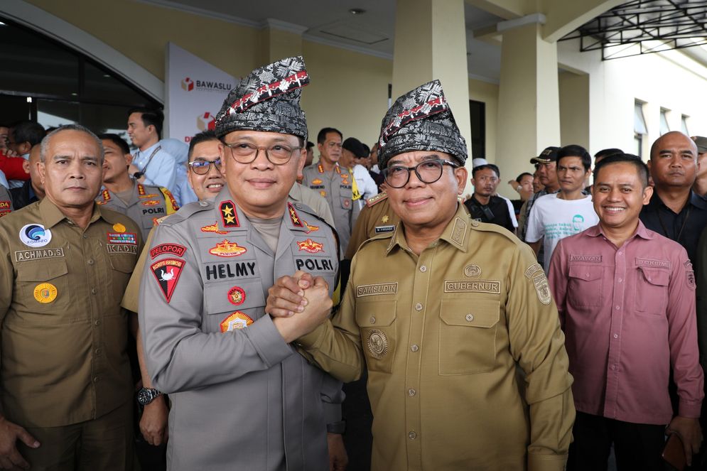 kapolda dan pj gubernur lampung.jpg