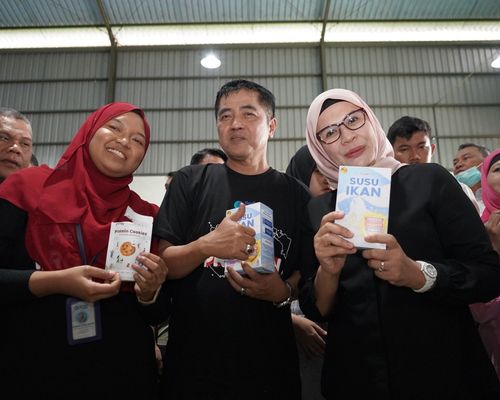 KKP dan Kemenkop UKM Luncurkan Susu Ikan sebagai Produk Hilirisasi.