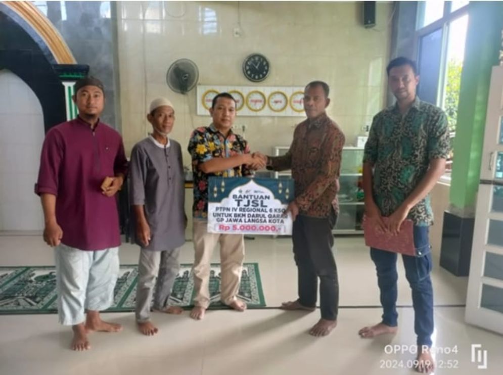 PTPN IV Regional 6 KSO Bantu Renovasi Mushola Langsa, Aceh