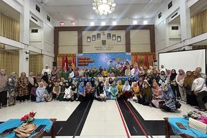 PT Hutama Karya (Persero) menggelar workshop bertajuk Strategi Digitalisasi Kreatif secara hybrid dengan tema “Membangun Rekam Jejak Digital dan Popularitas UMKM Sumatra Barat.”