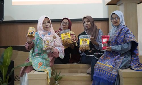 70 pelaku UMKM yang bergerak di sektor fashion, kerajinan, maupun makanan dan minuman mengikuti workshop dari Hutama Karya