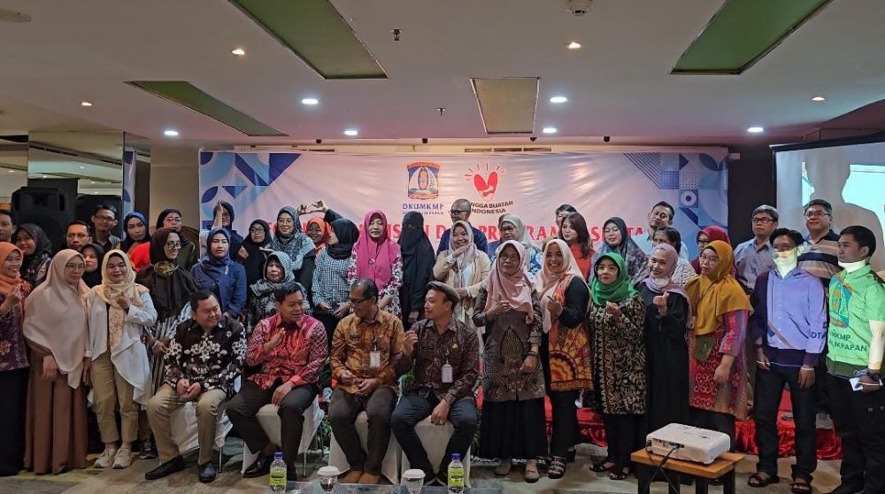 70 pelaku usaha di Balikpapan mengikuti sosialisasi Sistem Informasi Industri Nasional (SIINAS). 