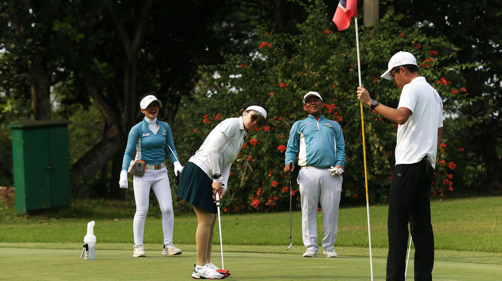 Mobius Golf - Panji 3.jpg