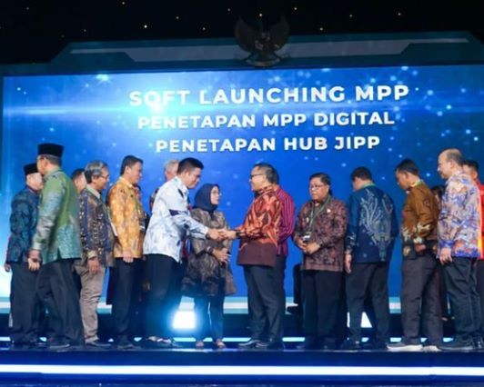 Pejabat Sementara (Pjs) Bupati Kutai Kartanegara (Kukar) Bambang Arwanto menghadiri Gebyar Pelayanan Prima Tahun 2024 dengan tema "Wujudkan Ekosistem Pelayanan Publik Transformatif, Inovatif dan Inklusif" di Sheraton Grand Jakarta Gandaria City Hotel, Jakarta pada Selasa (8/10/2024).