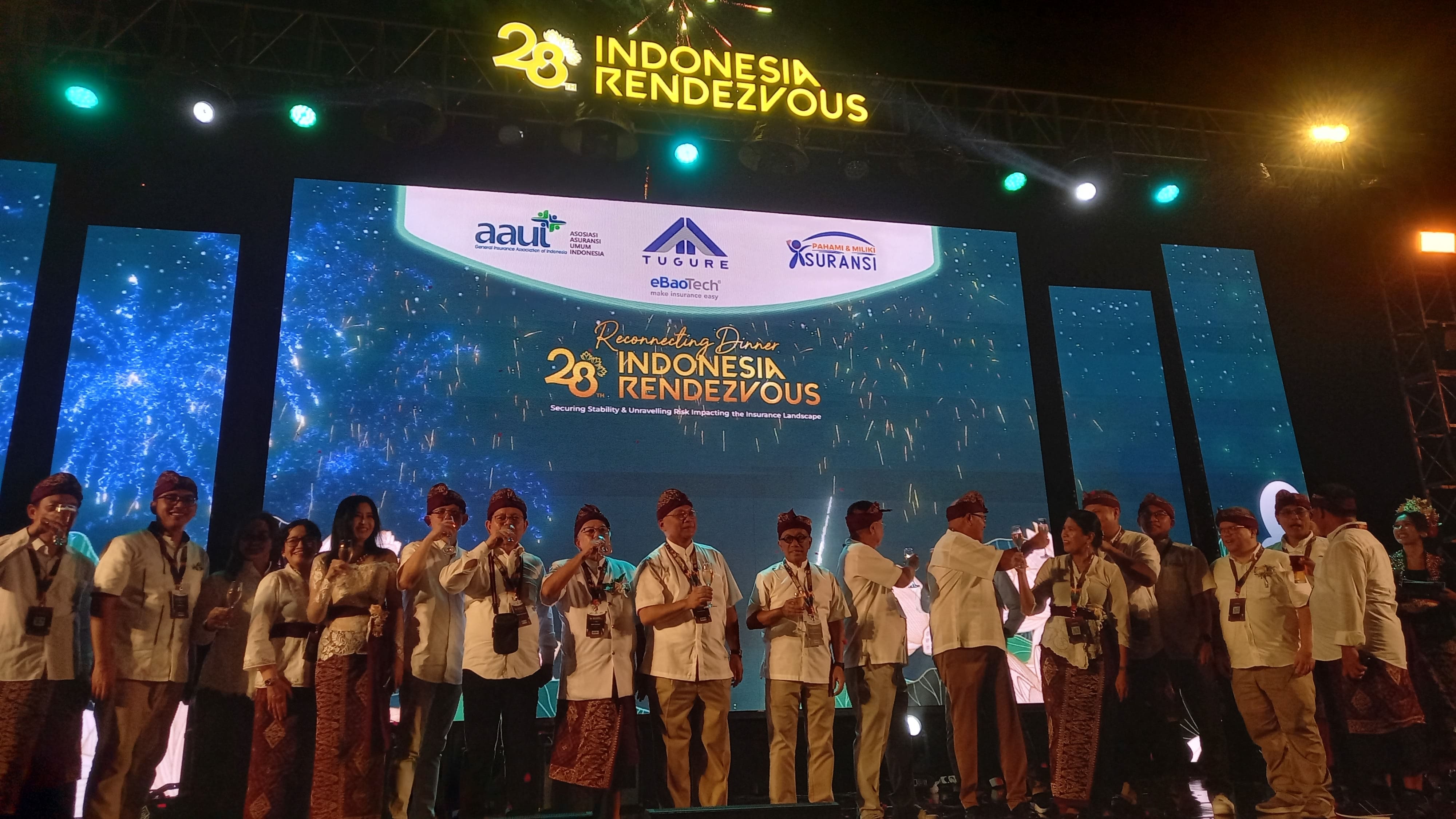 Pembukaan rangkaian Indonesia Rendezvous 2024 oleh AAUI di Nusa Dua, Bali, 9 Oktober 2024.