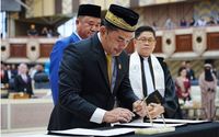 ketua dprd kaltim hasanuddin mas'ud.jpg