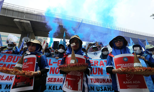 Demo Buruh Rokok Keemenkes - Panji 5.jpg