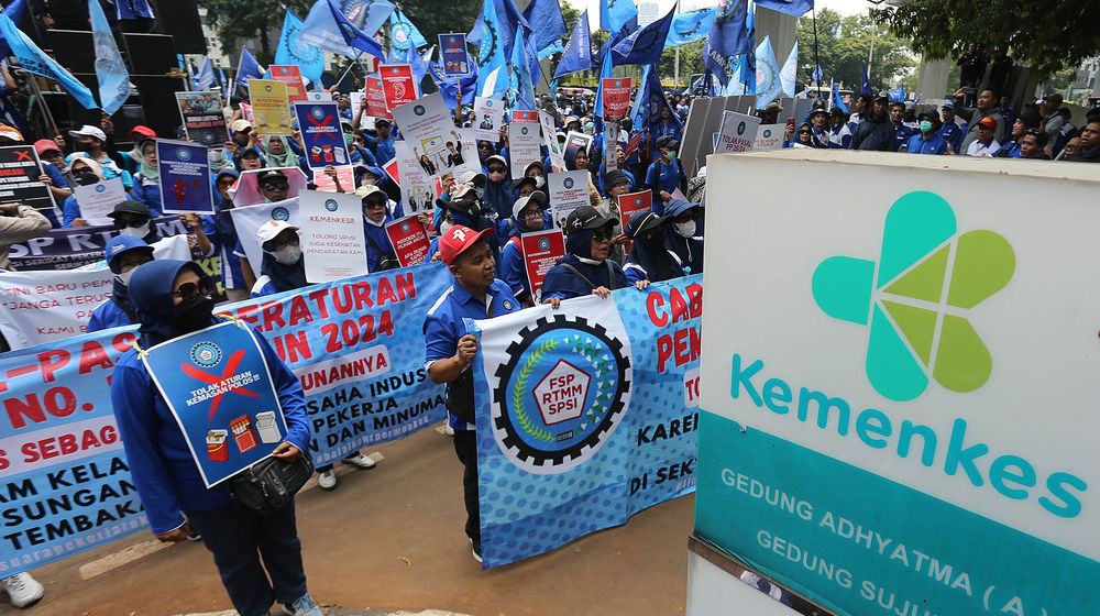 Demo Buruh Rokok Keemenkes - Panji 4.jpg