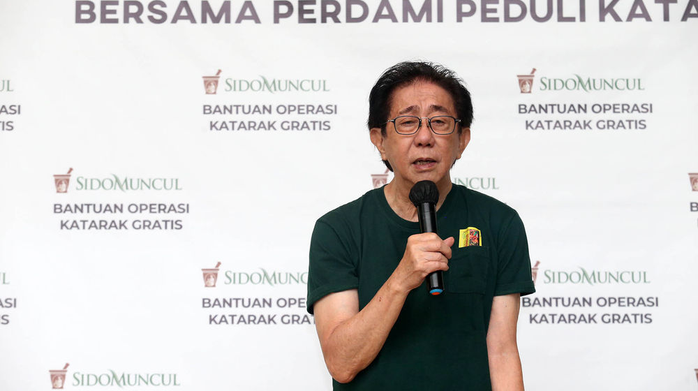 Bantuan Operasi Katarak Sidomuncul - Panji 1.jpg