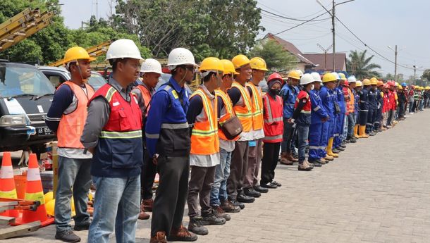 PLN UID Lampung Prioritaskan Keselamatan Kerja dengan Gelar Alat dan Petugas