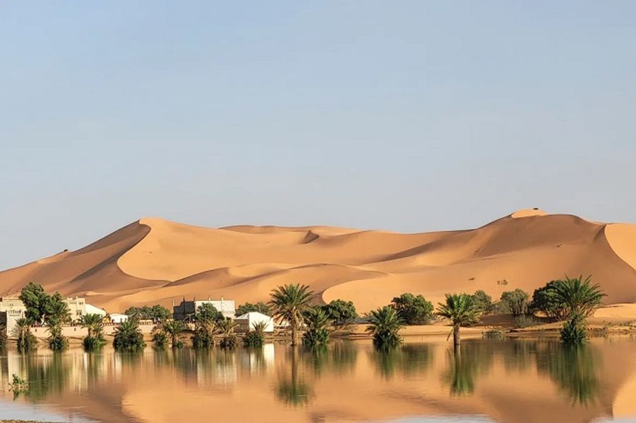 Gurun Sahara banjir.