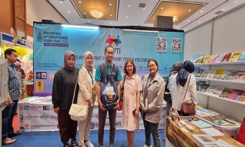 Dokumentasi Acara Indonesia International Book Fair (IIBF), BINUS & APPTI (Sumber VRITIMES.com).jpg