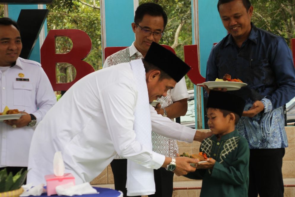 Syukuran pencapaian kinerja terbaik Semester I/2024 Kebun Way Berulu di Gedong Tataan, Rabu (16/10/2024).