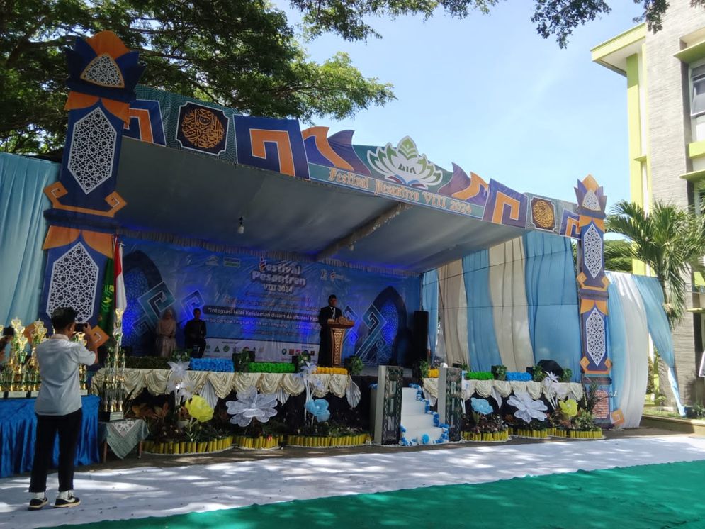 Festival Pesantren se-Lampung kembali hadir dengan di Ma’had Al-Jami'ah UIN Raden Intan Lampung pada 17-18 Oktober 2024.