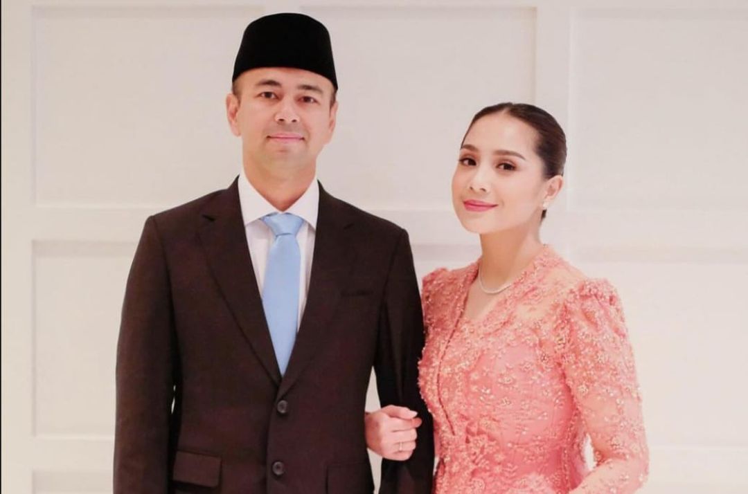 Raffi Ahmad dan Nagita Slavina saat akan berangkat ke Istana Negara