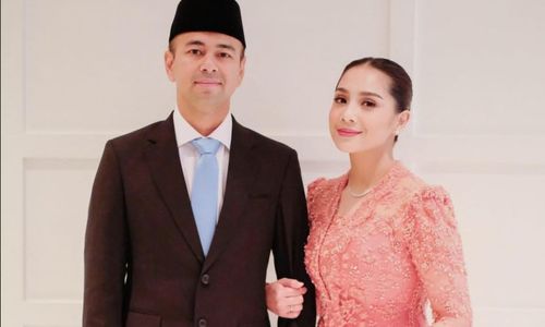 Raffi Ahmad dan Nagita Slavina saat akan berangkat ke Istana Negara