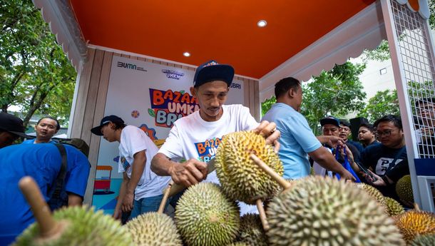 BRI Dukung Pemberdayaan Petani Durian Pekalongan Melalui Bazaar UMKM dan Akses Modal yang Mudah