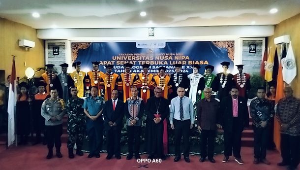 Saat Wisudakan 583 Mahasiswa, Geri Gobang Tekankan Sinergi dan Keberlanjutan