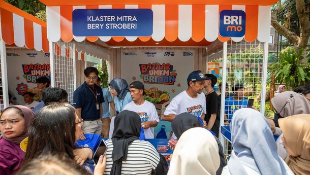 Dukung UMKM dan Petani Lokal, BRI Hadirkan Stroberi Segar di Bazaar UMKM BRILiaN